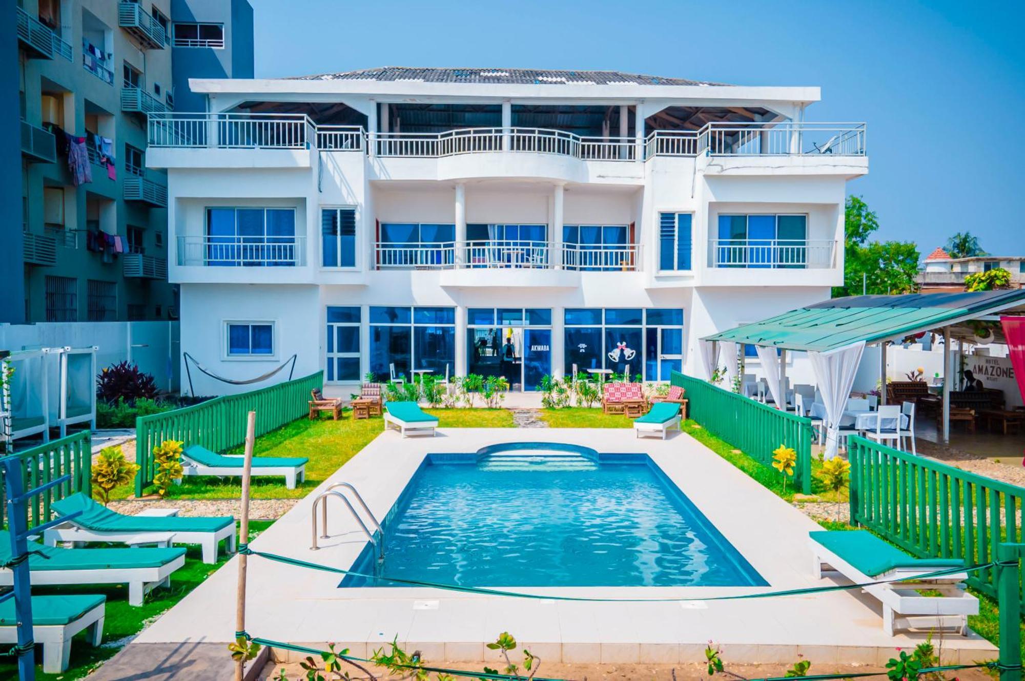 Hotel Amazone Котону Экстерьер фото